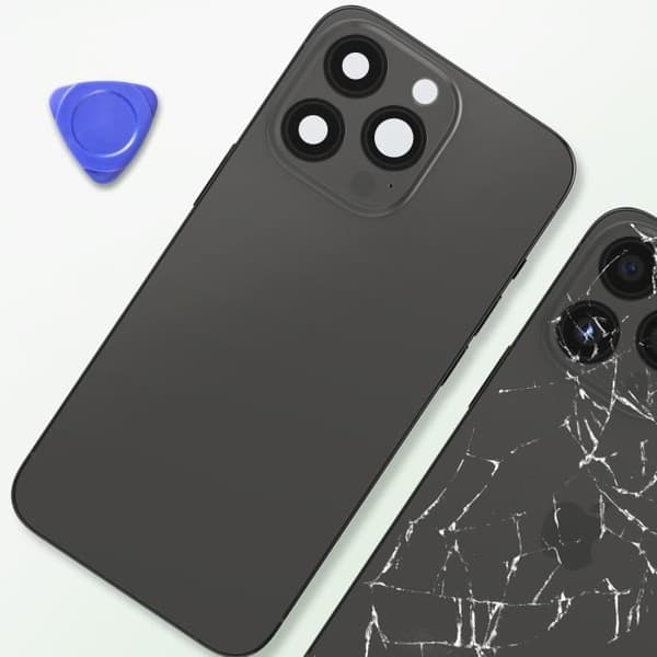 iPhone 13 Pro Max-chassi med mörkgrå ersättningsglas på baksidan