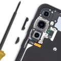 Miniatyrbild 4 av 4: Ström- och volymknapp för Samsung Galaxy S23 FE svart