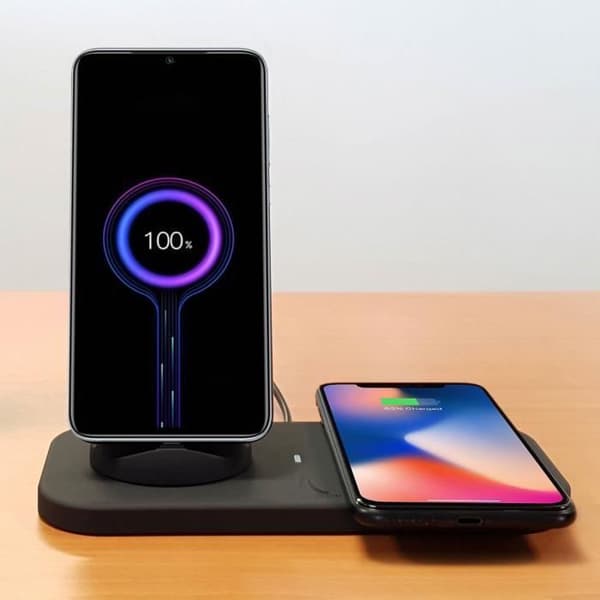 Laddstation 4-i-1 - Akashi - Svart - USB-C, Lightning, Micro-USB - QI - Snabbladdning