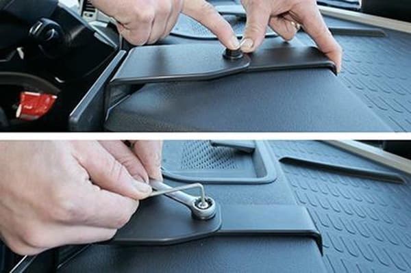 Holder - Brodit ProClip - Mercedes Benz Actros 5 / Arocs 2020-> Center Mount Extra strong