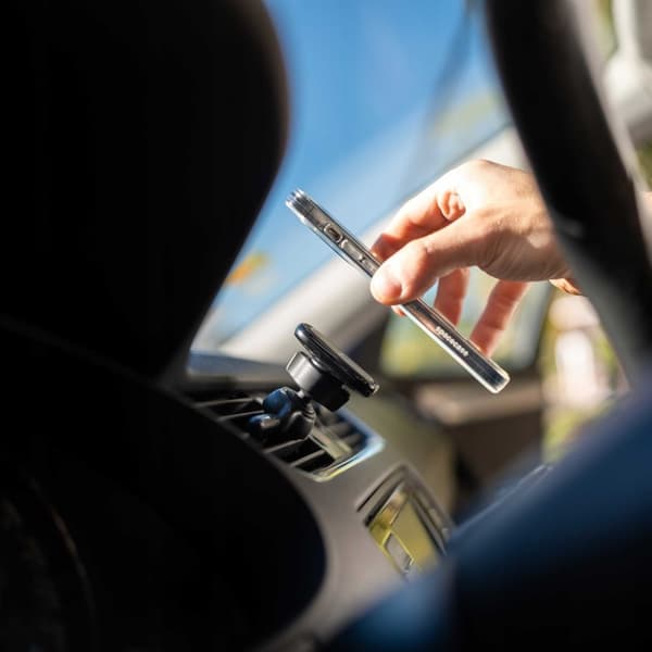 Spacecase Magnetisk Bilholder Til Vent Til Telefon Sort Sc08