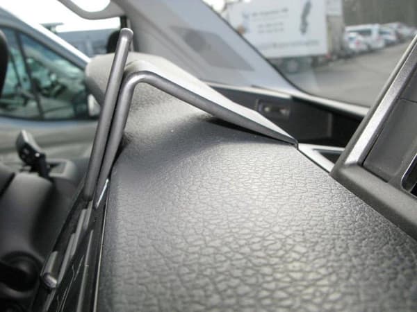 Brodit ProClip VW Crafter Bj. 17 musta