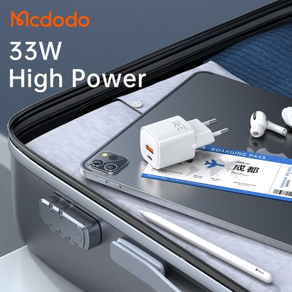 McDodo Snabbladdnings strömadapter 33W  med USB-C & USB-A