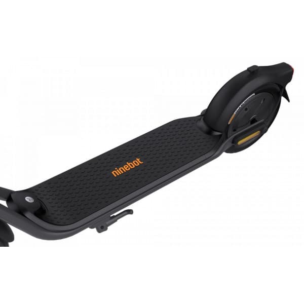 Ninebot by Segway Kickscooter F2 PRO E -sähköpotkulauta
