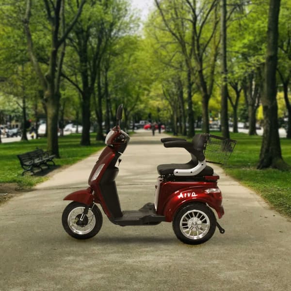 Arvo Senioriskootteri P300 Punainen