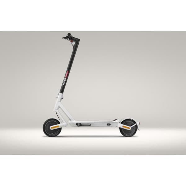Yadea Artist Kickscooter -sähköpotkulauta