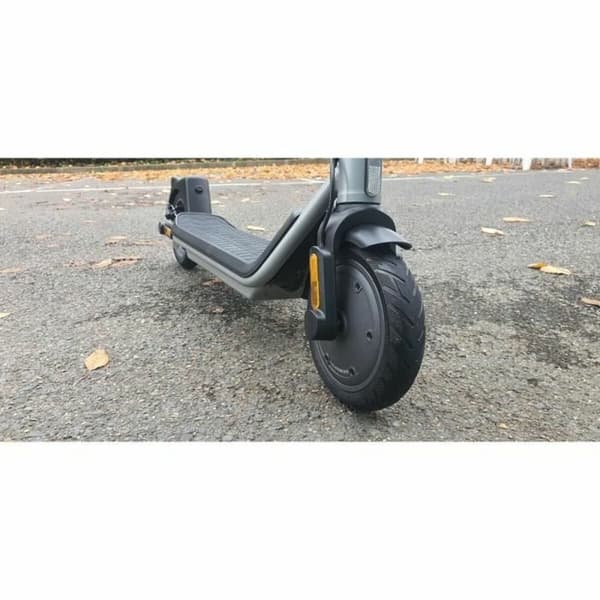 Elscooter Yeep.me 85a Sort 350 W