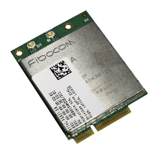 Mikrotik R11eL-FG621-EA Intern Grøn
