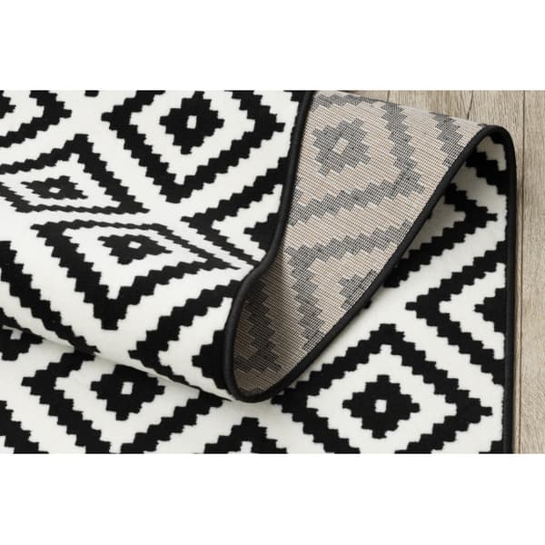 Matto BCF MORAD Ruta timantteja musta / kerma 70 cm, 70x680 cm
