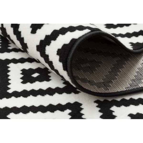 Fortovet BCF MORAD Ruta diamanter sort / fløde 90 cm, 90x770 cm