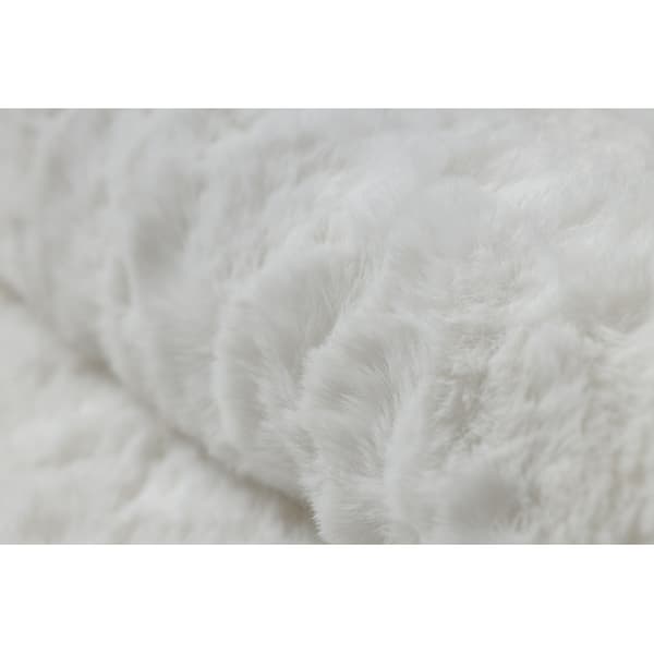 Moderni pesu matto SHAPE 3106 Kukka shaggy - norsunluu muhkea liukastumisenesto, 80x80 cm
