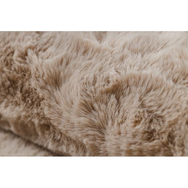 Modern tvättmatta SHAPE 3150 Fjäril shaggy - beige plysch, halkskydd , 80x80 cm