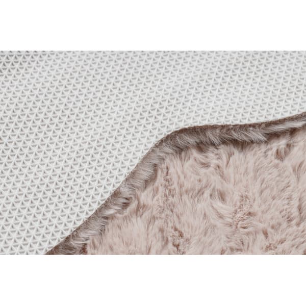 Moderni pesu matto SHAPE 3146 Nalle shaggy - vaaleanpunainen muhkea liukastumisenesto, 80x96 cm