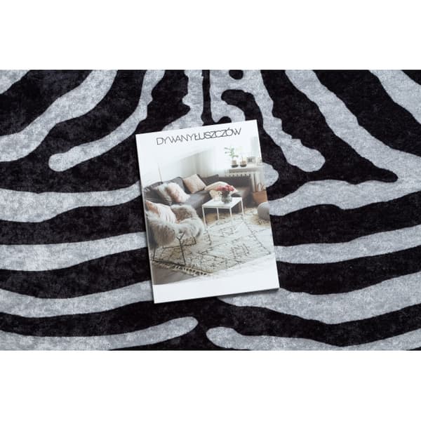 MIRO 51331.803 matto Zebra liukumaton - musta / valkoinen, 160x220 cm