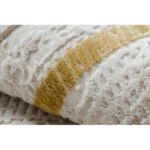 Modern matta DUKE 51523 kräm / guld - Ram, strukturerad, mycket mjuk, fransar, 240x330 cm