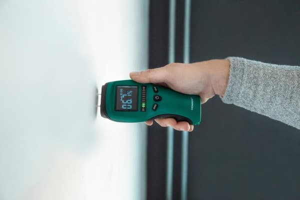 VONROC Fugtmåler | PRO | Batteridrevet | LCD med høj kontrast | Inkl. 9V Batteri
