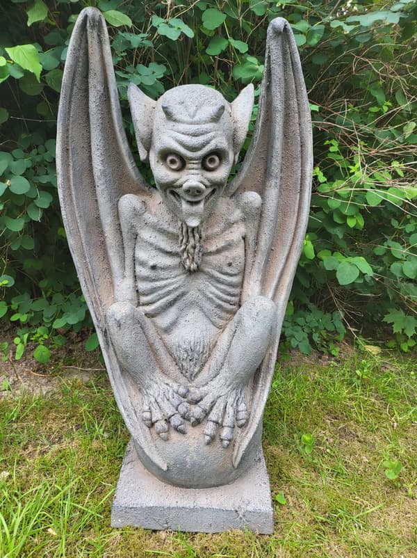 Latex mold, Wonderfully decorative Sitting Gargoyle Detailed Mould for Concrete Casting