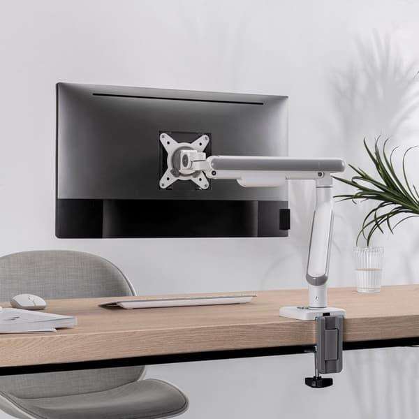 Ergo Office ER-751 Monitor Skrivebordsmontering Gasfjeder 9 kg Justerbar VESA 75x75 100x100 17" - 32" Hvid Sølv Klemmemontering Enkelarm LED LCD QLED