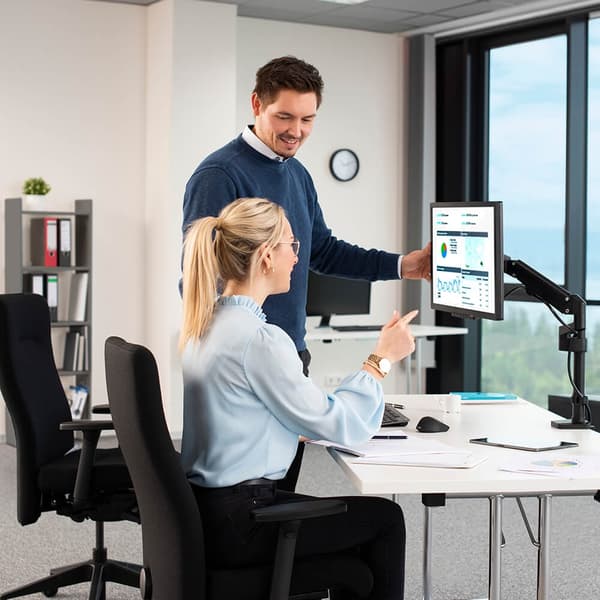 Hama Monitorbeslag Performer til 1 Skærm 13"-35" Sort