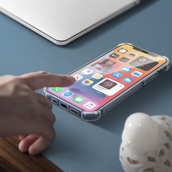 Skyddspaket Apple iPhone 12 Mini mjukt fodral + genomskinligt härdat glas
