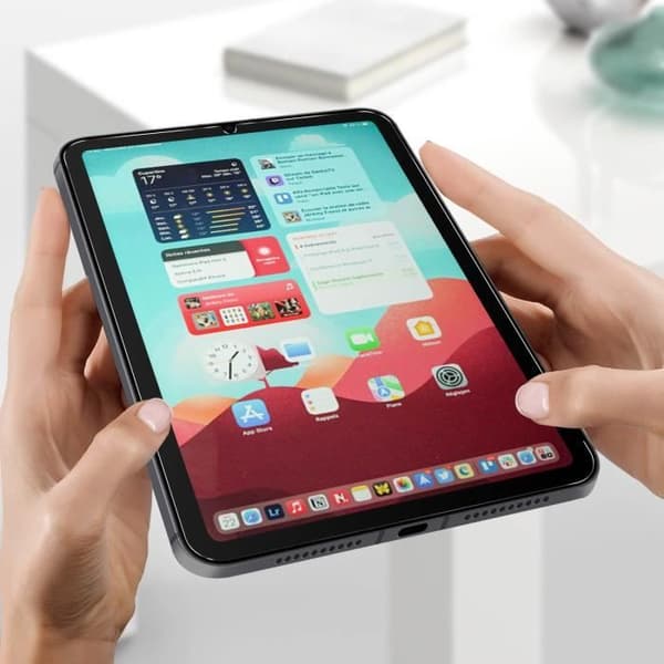 Härdat glas - iPad Mini 2021 - Ultra-tåligt - Hårdhet 9H - Böjda kanter - Transparent