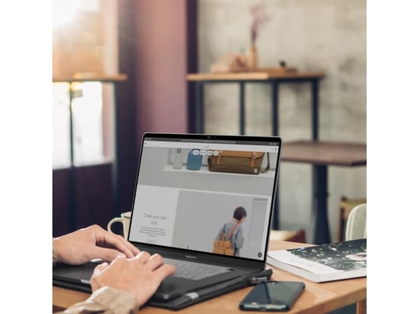 "Moshi iVisor AG - Matt skjermbeskytter for MacBook Pro 14"" (M1, 2021) (svart/klar/matt)"