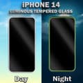 Miniatyrbild 4 av 5: 1-Pack Självlysande Skärmskydd For iPhone 14 - Härdat Glas 9H - Super Kvalitet 3D