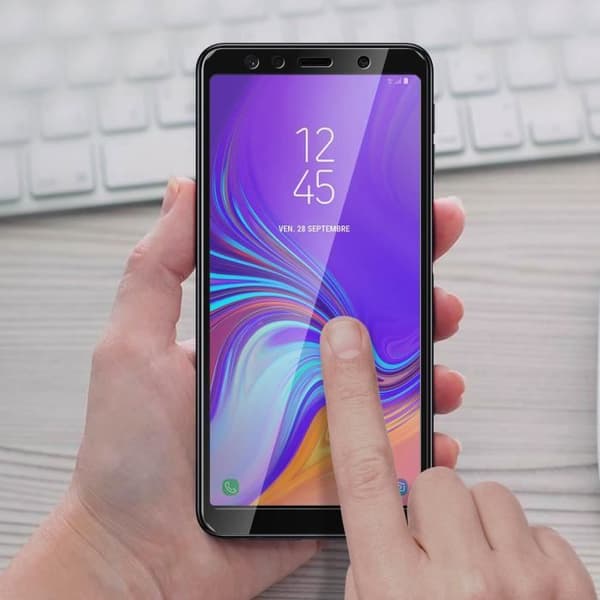 Skyddsfilm - AVIZAR - Samsung Galaxy A7 2018 - Härdat glas - Ultrabeständig - Svart