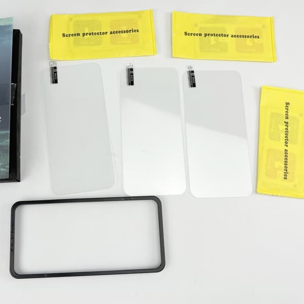 HD herdet glassfilm av aluminiumslegering Fullt deksel Fallsikkert for iPhone iPhone 15 Pro Max