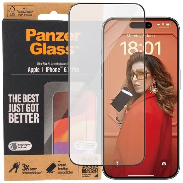 PanzerGlass Ultra-Wide Fit herdet glass med holder for iPhone 15