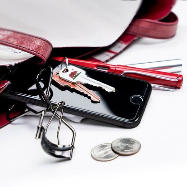 Spigen Alm Glass FC - Hærdet glas iPhone SE (2022/2020) / 8/7 (sort)