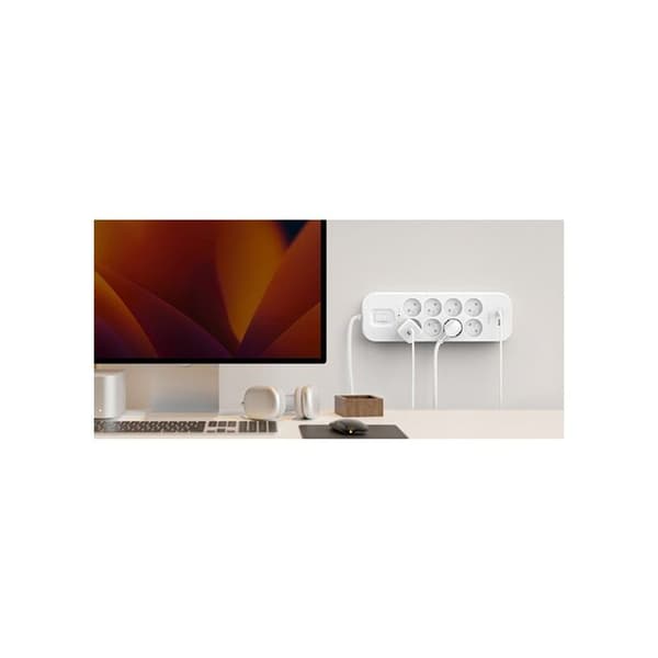 Överspänningsskydd - Belkin - Modell 8 Uttag - 1 USB-C - 1 USB-A - Färg Vit