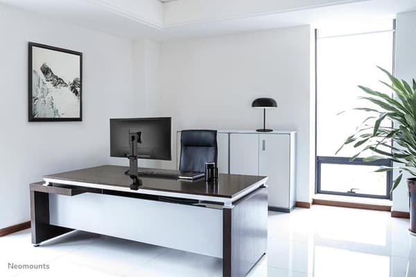 Neomounts fra Newstar FPMA-D860BLACK skærmarm - op til 32" - Sort