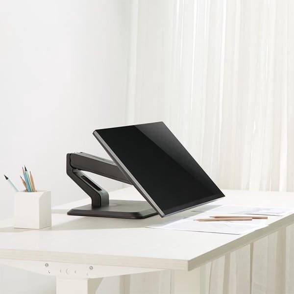 LogiLink BP0100 fladskærms bordholder 81,3 cm (32") Fritstående sort