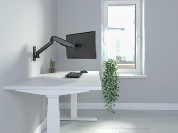 Varusta seinäteline 43,20 cm (17") - 32"/564 mm 1TFT 360° katselukulmalla (650137)