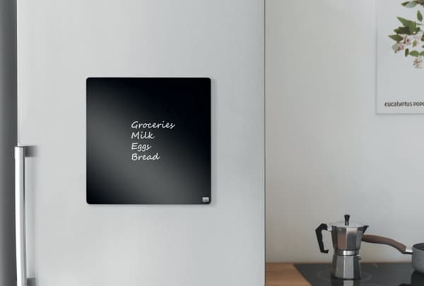 Nobo Dry Erase Mini Magnetic Whiteboard - Inkluderer tavlemarkør, magneter og monteringsmærkater - 36 x 36 cm - Sort