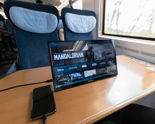 Verbatim PMT-17 Portable Monitor 17.3" Full HD 1080p Metal Housing