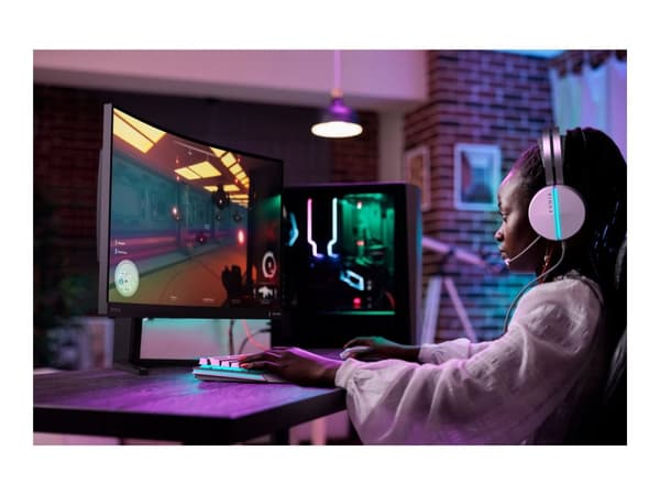 Philips Evnia 5000 32M2C5500W 32 2560 x 1440 (2K) HDMI DisplayPort 240Hz