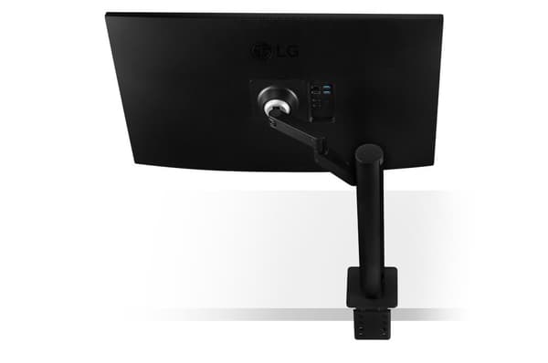 LG 32UN880K-B 32" bildskärm, 3840 x 2160 4K UHD, 60Hz, 5ms