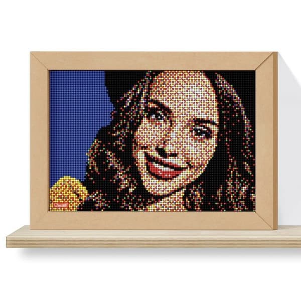 Quercetti mosaikspel - 0774 - Pixel Art 8 Ta en selfie, Mosaikspel