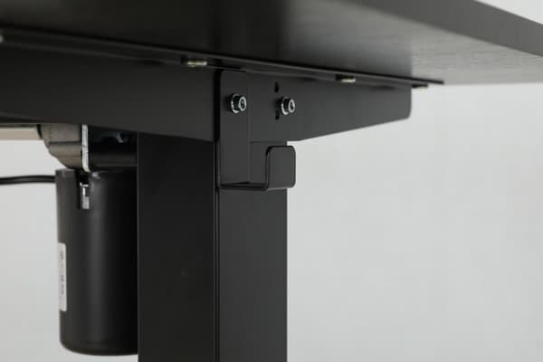 Skrivbord med lyftskiva, elektriskt justerbar höjd, för stående arbetsbord TOP-24