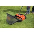 Miniatyrbillede 2 af 4: BLACK+DECKER GD300-QS 600W Mosfjerner med ledning til en mosfri græsplæne uden brug af kemikalier