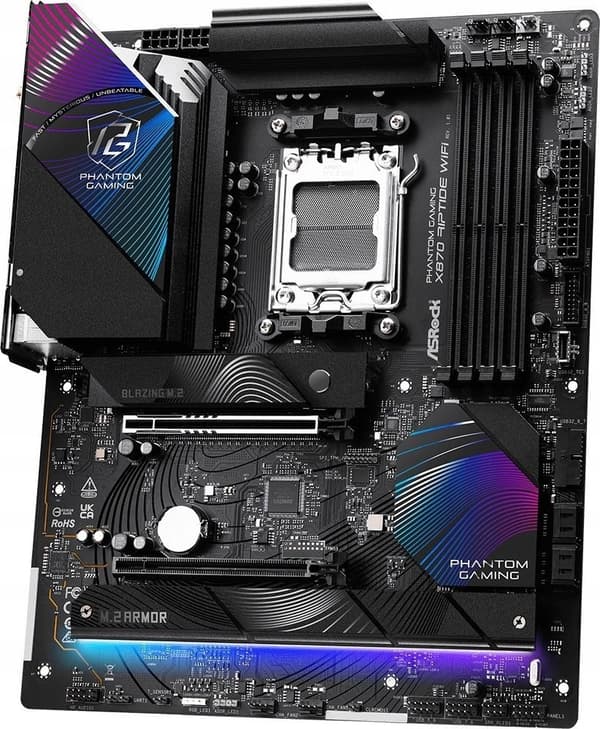 Emolevy - ASRock X870 Riptide WiFi