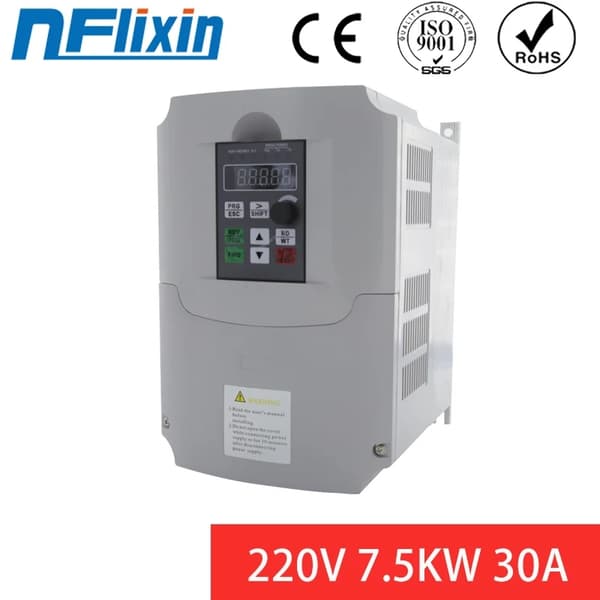 Variabel frekvensomformer til styring af motorhastighed, 0,75KW - 7,5KW, 0-400Hz outputfrekvens.,220V 7,5KW (Hvid), 1 fase 220V, 3 fase 220V