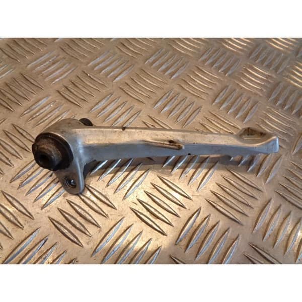 motorcykel bromspedal aprilia 125 tuareg- USED