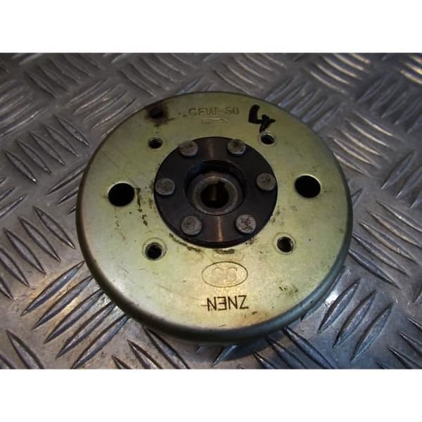 svänghjulsrotortändning kinesisk skoter 50 gy6 4 takt 139qmb baotian znen jmstar huatian generisk flex tech longjia eurocka motorr- USED