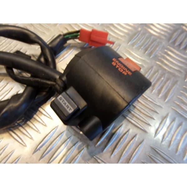 höger omkopplarspak motorcykel honda vf 700 c magna rc21- USED