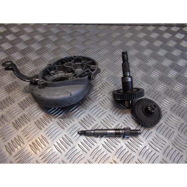 transmissionsaxel pinjong däck hölje skoter derbi 50 atlantis 4 takt- USED