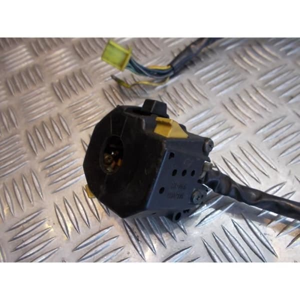vänster switch motorcykel suzuki gs 500 e gse gm51a- USED