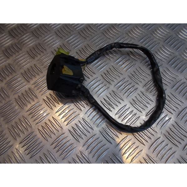 vänster switch motorcykel suzuki gs 500 e gse gm51a- USED